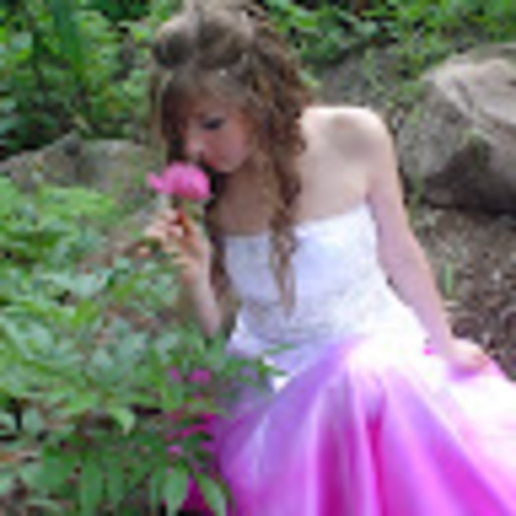 Meet your Posher, Valeska - Picture 1 of 1